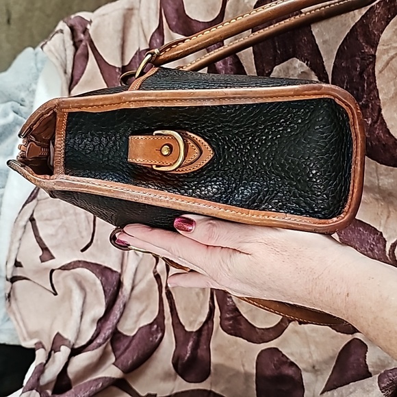Vintage Dooney & Bourke - Picture 4 of 10